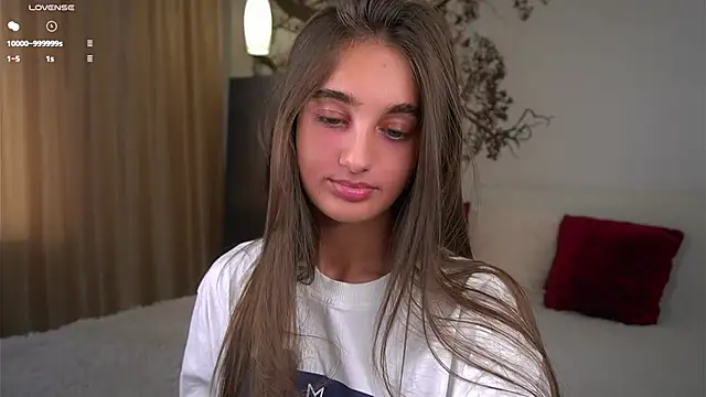 PiquingOgalala online show from September 28, 2025, 1:33 am