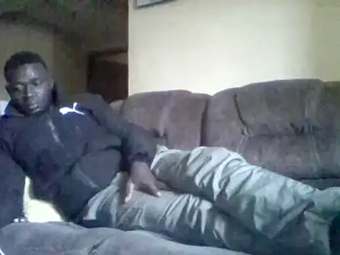 Snapshot of ClinDi chatting on October 19, 2025, 4:02 am ClinDi online show from October 19, 2025, 4:02 am