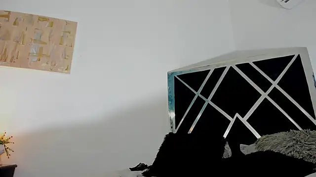 Snapshot of anahidolls chatting on February 17, 2025, 8:15 pm anahidolls online show from February 17, 2025, 8:15 pm