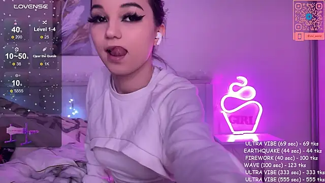 Snapshot of Veronica_leal chatting on January 19, 2025, 3:32 pm Veronica leal online show from January 19, 2025, 3:32 pm