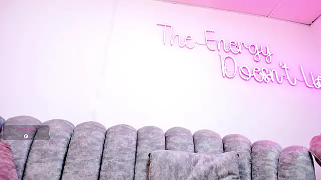 Snapshot of Joao_Batista_Oficial chatting on March 8, 2025, 5:49 am Joao Batista Oficial online show from March 8, 2025, 5:49 am