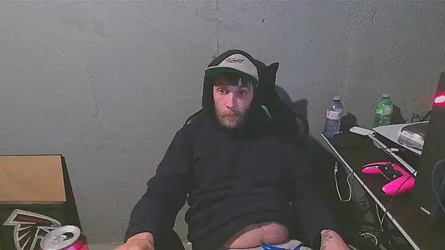 Snapshot of Superoz77 chatting on December 5, 2024, 3:15 am Superoz77 online show from December 5, 2024, 3:15 am