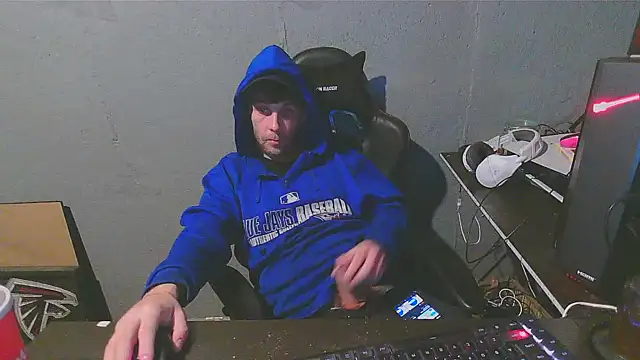 Snapshot of Superoz77 chatting on December 28, 2024, 7:33 pm Superoz77 online show from December 28, 2024, 7:33 pm