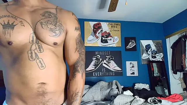 athephenomenal1 online show from November 3, 2025, 2:40 pm