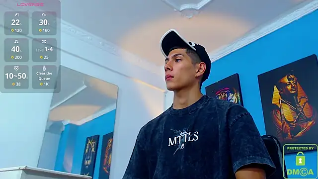 Snapshot of Valerio_20 chatting on December 2, 2024, 7:49 pm Valerio 20 online show from December 2, 2024, 7:49 pm