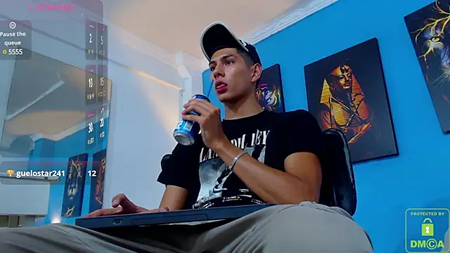 Snapshot of Valerio_20 chatting on December 26, 2024, 8:00 pm Valerio 20 online show from December 26, 2024, 8:00 pm