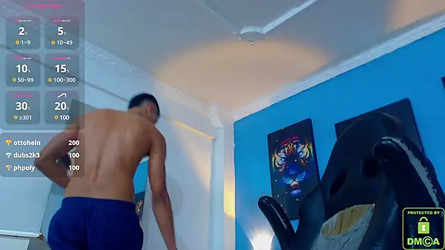 Snapshot of Valerio_20 chatting on January 25, 2025, 11:43 pm Valerio 20 online show from January 25, 2025, 11:43 pm