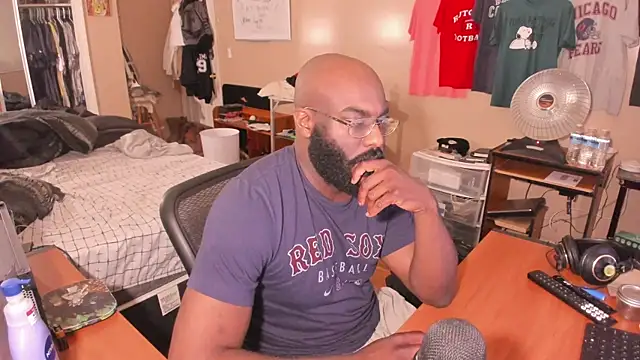 MrChuckDailyXXX online show from November 22, 2025, 2:10 am