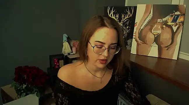 Snapshot of luxie_milady chatting on February 14, 2025, 1:08 pm luxie milady online show from February 14, 2025, 1:08 pm
