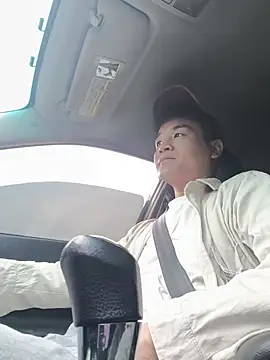 kisstoyousoon2024 online show from March 2, 2026, 6:58 am