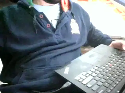 raka120294 online show from December 18, 2024, 11:34 am