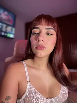 veronicaapink online show from October 2, 2025, 11:45 pm