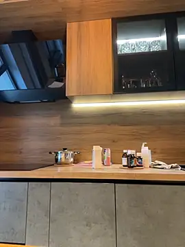 Jessy Jo online show from October 4, 2025, 5:27 am