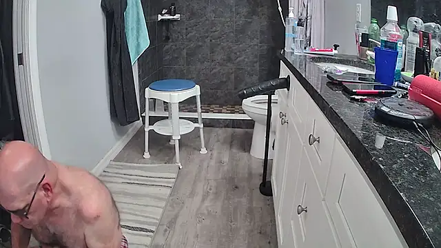 lou63ponce online show from March 8, 2026, 8:45 pm