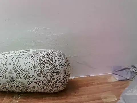 -SingleMom- online show from September 30, 2025, 4:23 pm