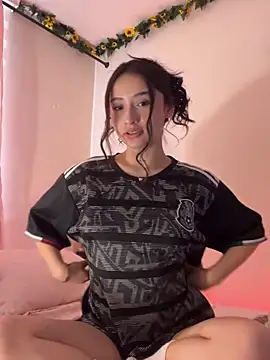 Snapshot of Angeeel_ chatting on November 30, 2025, 6:23 pm Angeeel online show from November 30, 2025, 6:23 pm