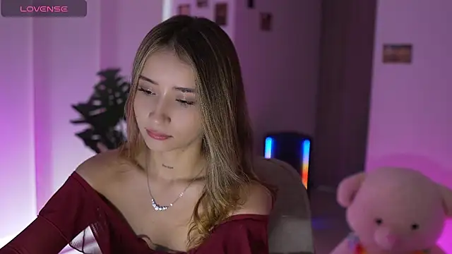 Angeeel  online show from April 27, 2026, 8:18 pm