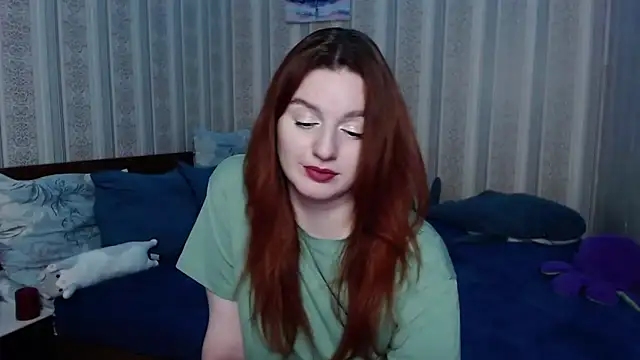 Snapshot of JulthHell chatting on October 2, 2025, 2:07 am JulthHell online show from October 2, 2025, 2:07 am