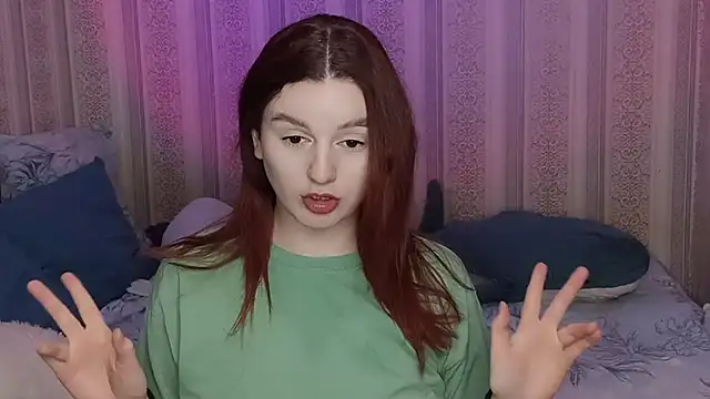 Snapshot of JulthHell chatting on December 20, 2025, 10:39 pm JulthHell online show from December 20, 2025, 10:39 pm