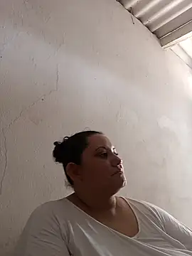 tetasgrandes karol online show from April 1, 2026, 4:59 pm