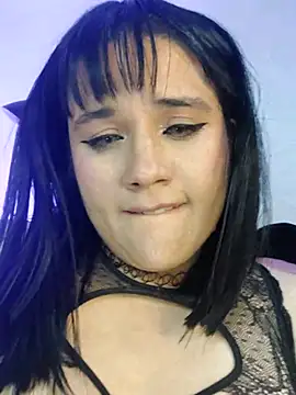 ItsNaiixa online show from December 22, 2024, 3:33 am