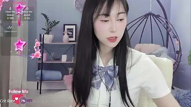 Snapshot of Lisa-s chatting on February 9, 2025, 5:40 am Lisa-s online show from February 9, 2025, 5:40 am