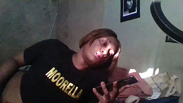 Moorella1 online show from October 5, 2025, 3:10 pm