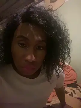 Snapshot of Moorella1 chatting on February 24, 2026, 6:17 pm Moorella1 online show from February 24, 2026, 6:17 pm