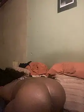 Moorella1 online show from April 13, 2026, 4:40 am