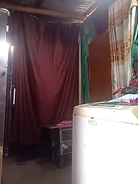 Alanagracia online show from October 14, 2025, 12:17 pm