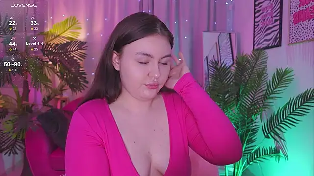 Mia  Peach online show from March 16, 2025, 12:12 am