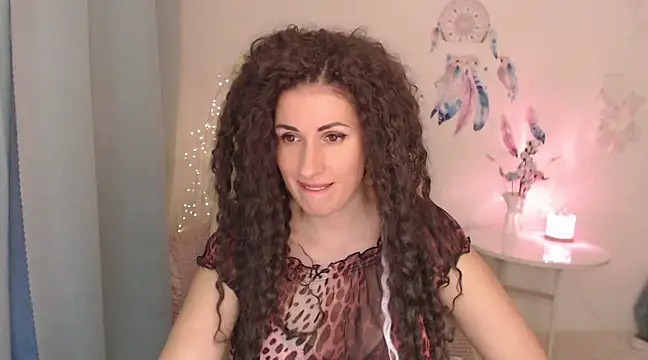 MaryMalory11 online show from December 19, 2024, 3:52 pm