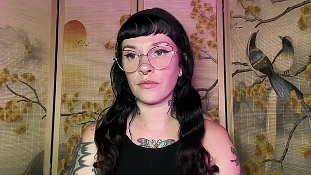 Snapshot of Marcelinegoddess chatting on July 12, 2026, 4:14 am Marcelinegoddess online show from July 12, 2026, 4:14 am