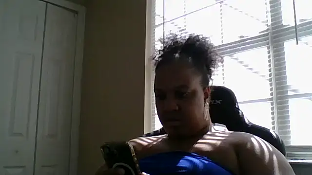 Snapshot of Badgirlbrittt chatting on October 1, 2025, 6:36 pm Badgirlbrittt online show from October 1, 2025, 6:36 pm