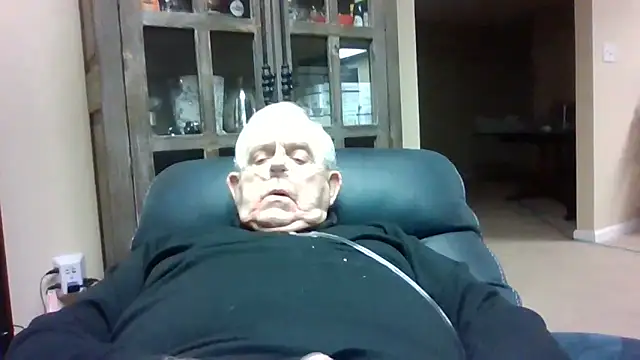 bootlegmanz online show from January 19, 2026, 2:43 pm