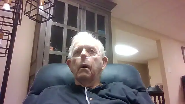 bootlegmanz online show from February 6, 2026, 12:41 pm