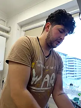 Alexandru12345s online show from January 13, 2026, 2:33 pm