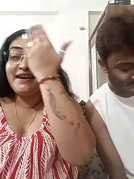 LAVERNIYA  online show from October 11, 2025, 10:58 am