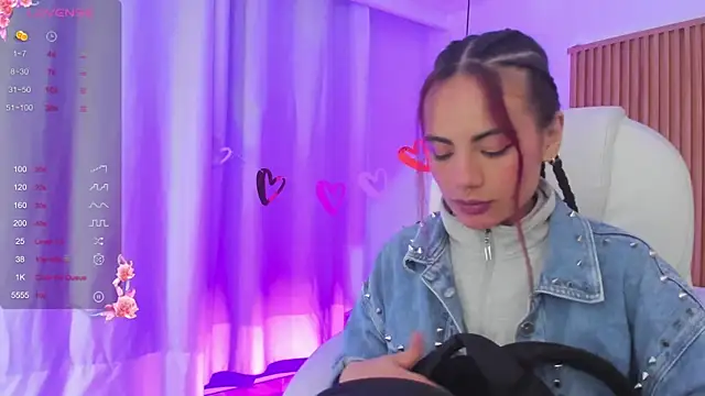 Snapshot of sophiecherry_ chatting on February 22, 2025, 5:55 am sophiecherry online show from February 22, 2025, 5:55 am