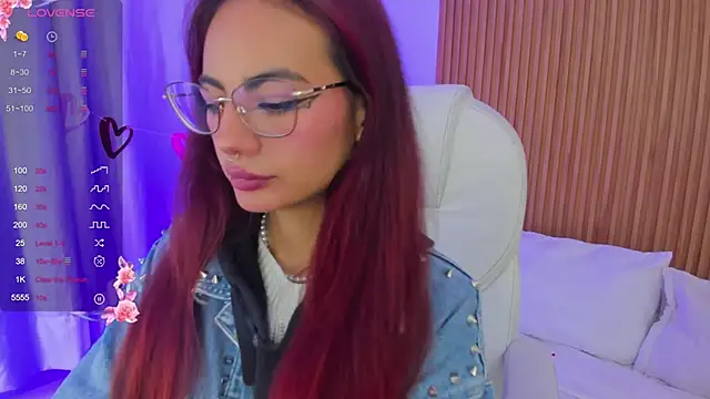 Snapshot of sophiecherry_ chatting on February 28, 2025, 4:54 am sophiecherry online show from February 28, 2025, 4:54 am