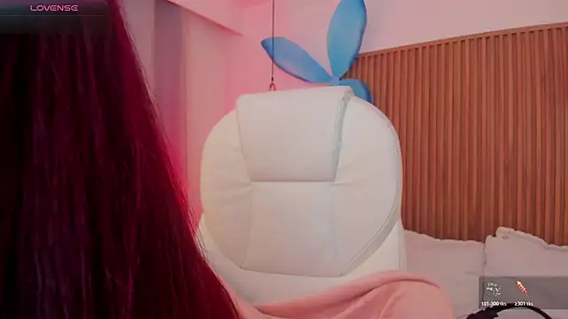 Snapshot of sophiecherry_ chatting on November 4, 2025, 9:58 pm sophiecherry online show from November 4, 2025, 9:58 pm