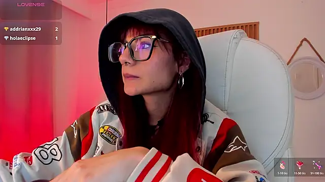 Snapshot of sophiecherry_ chatting on November 14, 2025, 11:57 pm sophiecherry online show from November 14, 2025, 11:57 pm