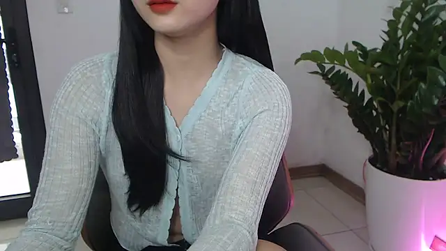 Snapshot of Zem-Fortunately chatting on November 7, 2025, 5:07 am Zem-Fortunately online show from November 7, 2025, 5:07 am