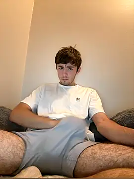 Snapshot of TheBestbrando88 chatting on November 6, 2025, 12:22 am TheBestbrando88 online show from November 6, 2025, 12:22 am