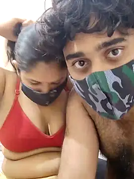 IND COUPLE1 online show from January 3, 2025, 11:14 am