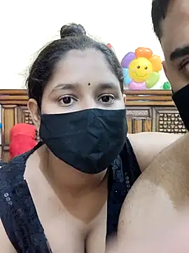 IND COUPLE1 online show from March 3, 2025, 2:26 pm