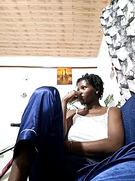 TrishaKalid online show from October 19, 2025, 8:42 pm