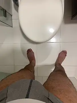 Snapshot of Juanes432 chatting on February 13, 2026, 4:41 am Juanes432 online show from February 13, 2026, 4:41 am