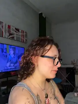 Hawitxui online show from February 8, 2026, 4:10 pm