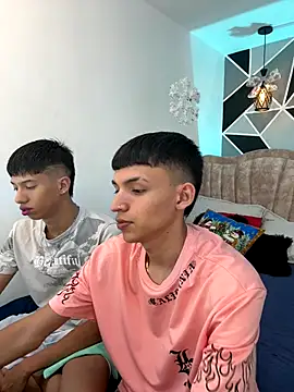 Juan Nd Steven online show from December 18, 2025, 4:18 am